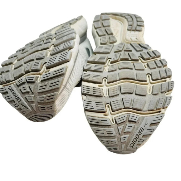 Brooks Ghost 12 Size 10 Women Sneakers Running Walking Athletic Hiking - Picture 8 of 9